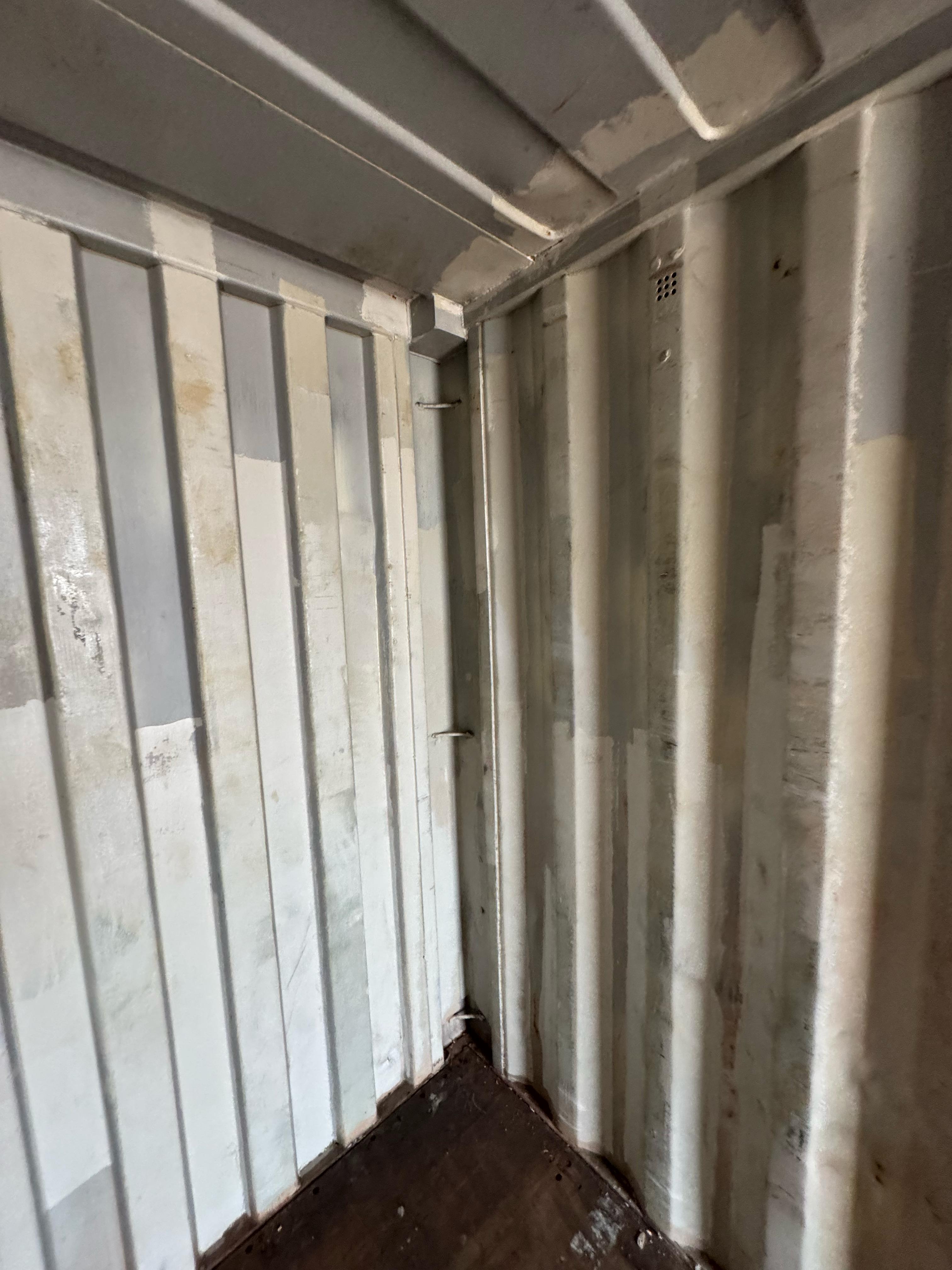 Морской контейнер TGHU1564403